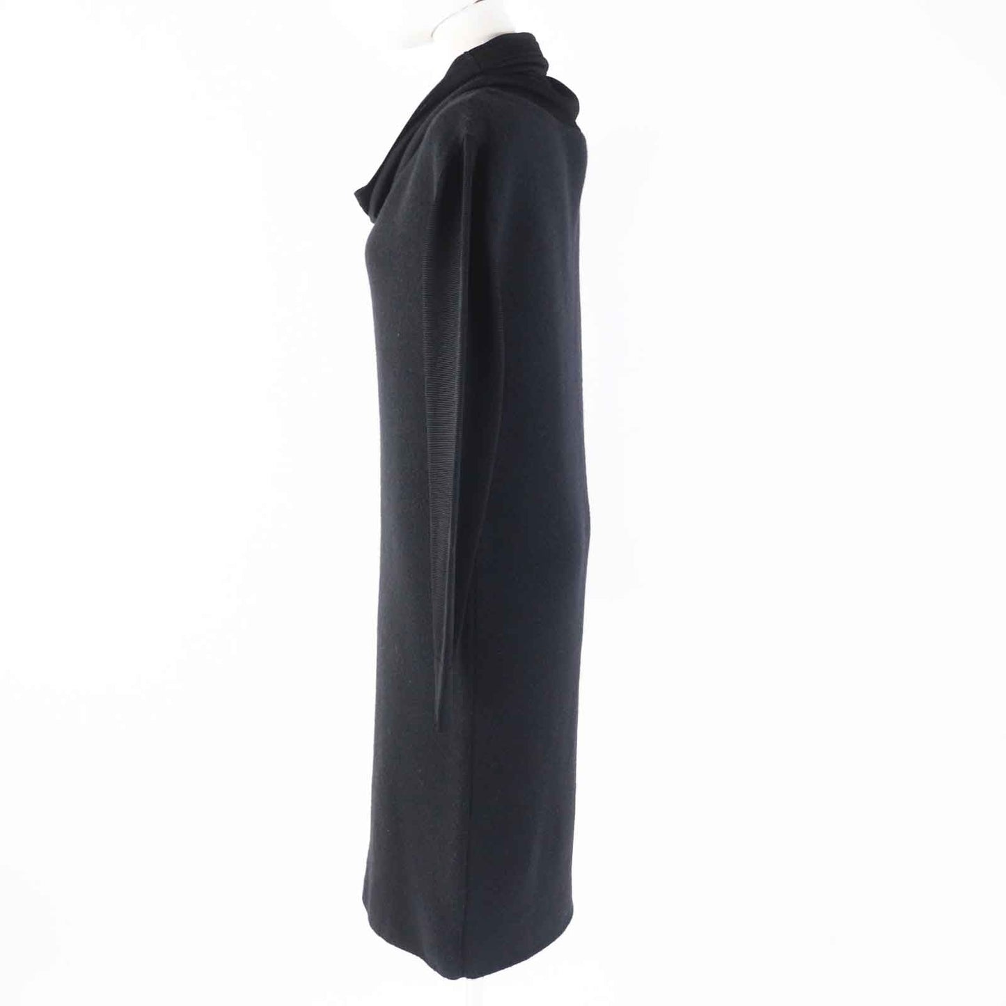 One Piece Outer Material: Camel, Outer Material: Black Travel Bag