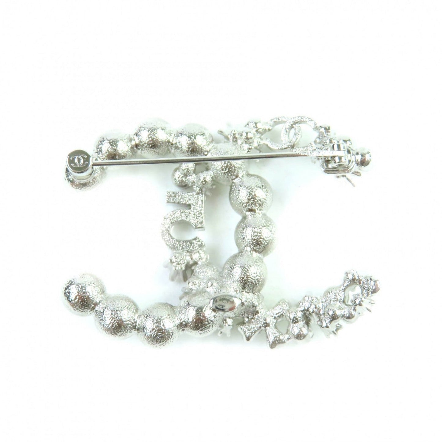 Chanel Brooch B23P ã ¼ White Silver Handbag