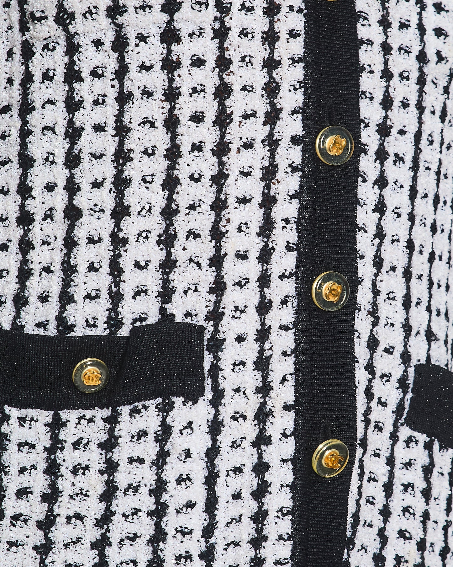 Chanel Spring Black And White Cardigan With Gold And Transparent Cc Buttons Detail Size Fr 38 (Uk 10) Bag