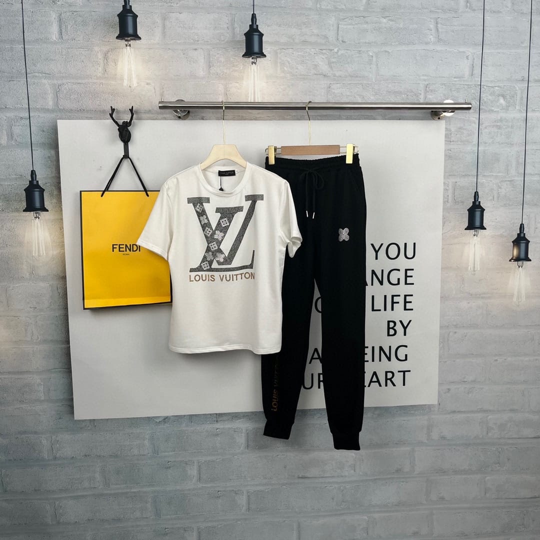 Louis Vuitton Jogger and Tshirts Set