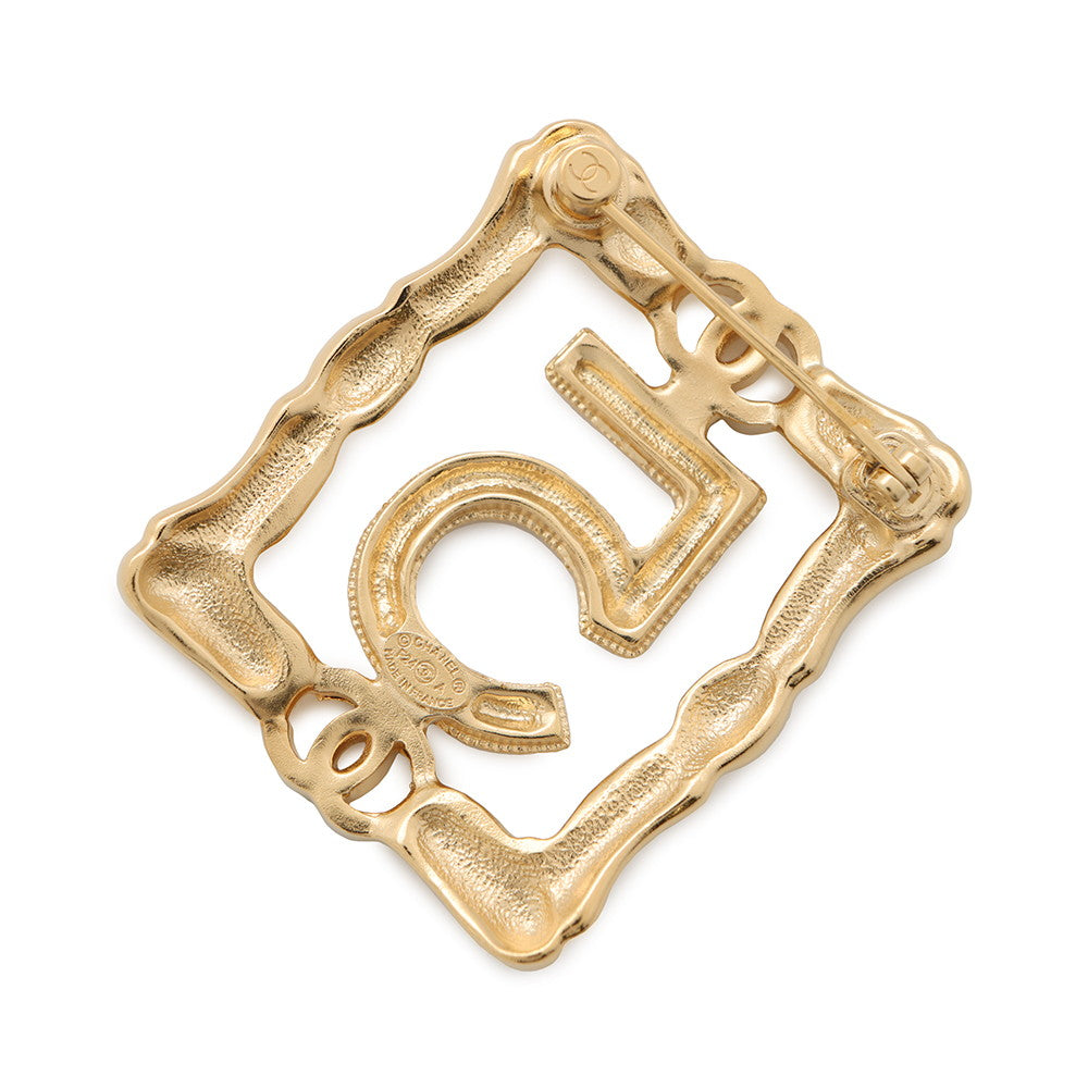 Chanel No.5 BroochABD760 Plated Rhinestone Gold Handbag