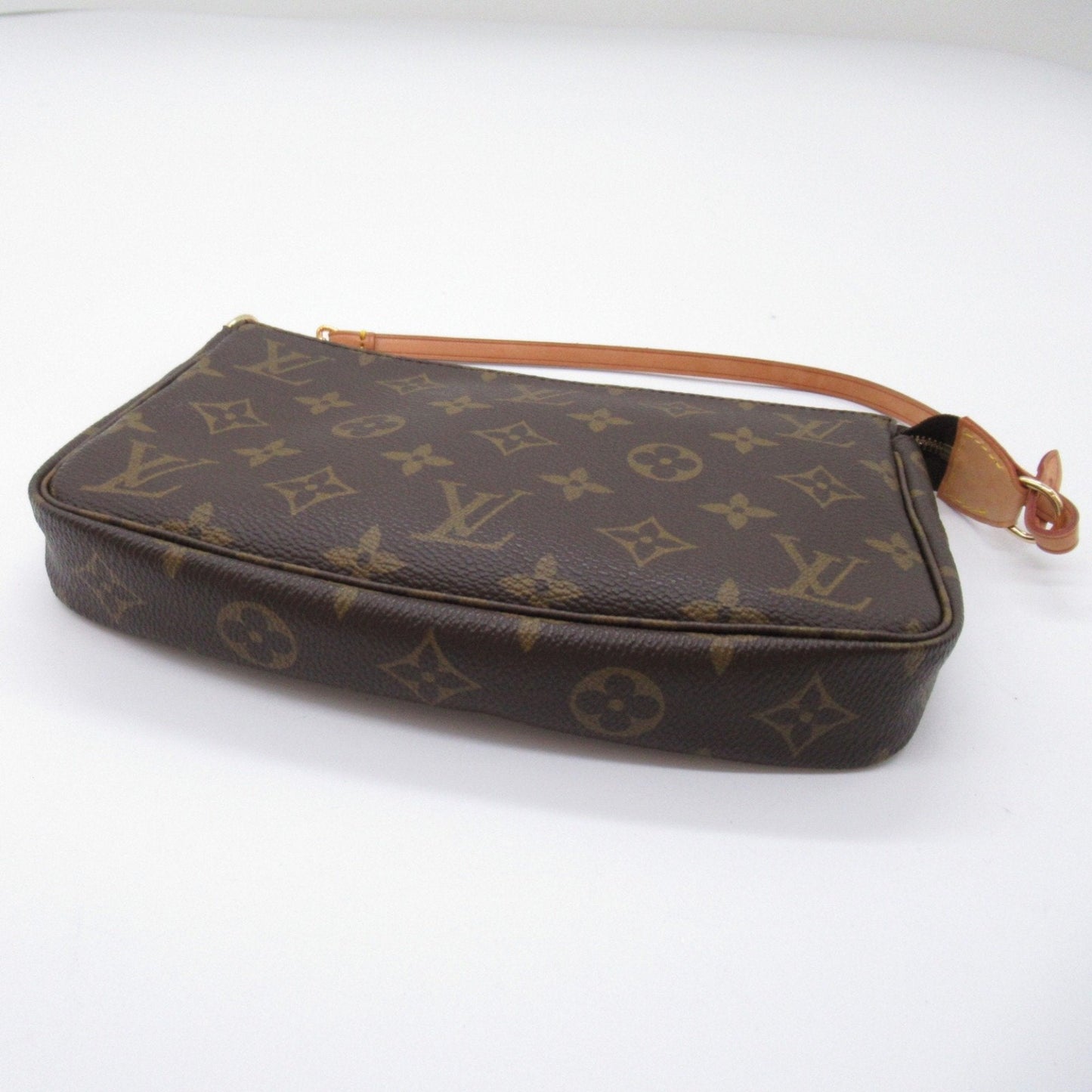 LOUIS VUITTON Pochette Accessoire Clutch Bag