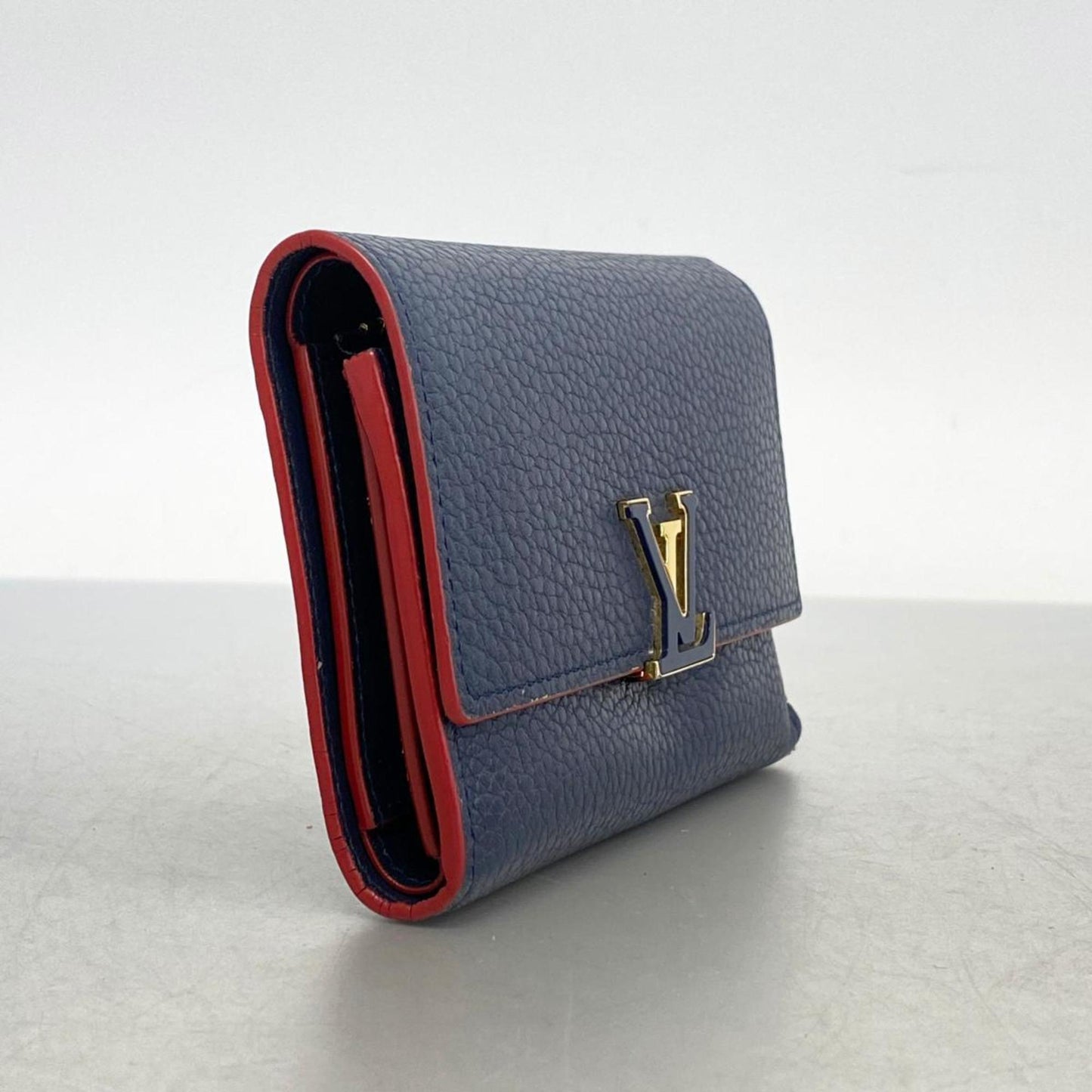 LOUIS VUITTON Capucines Wallet
