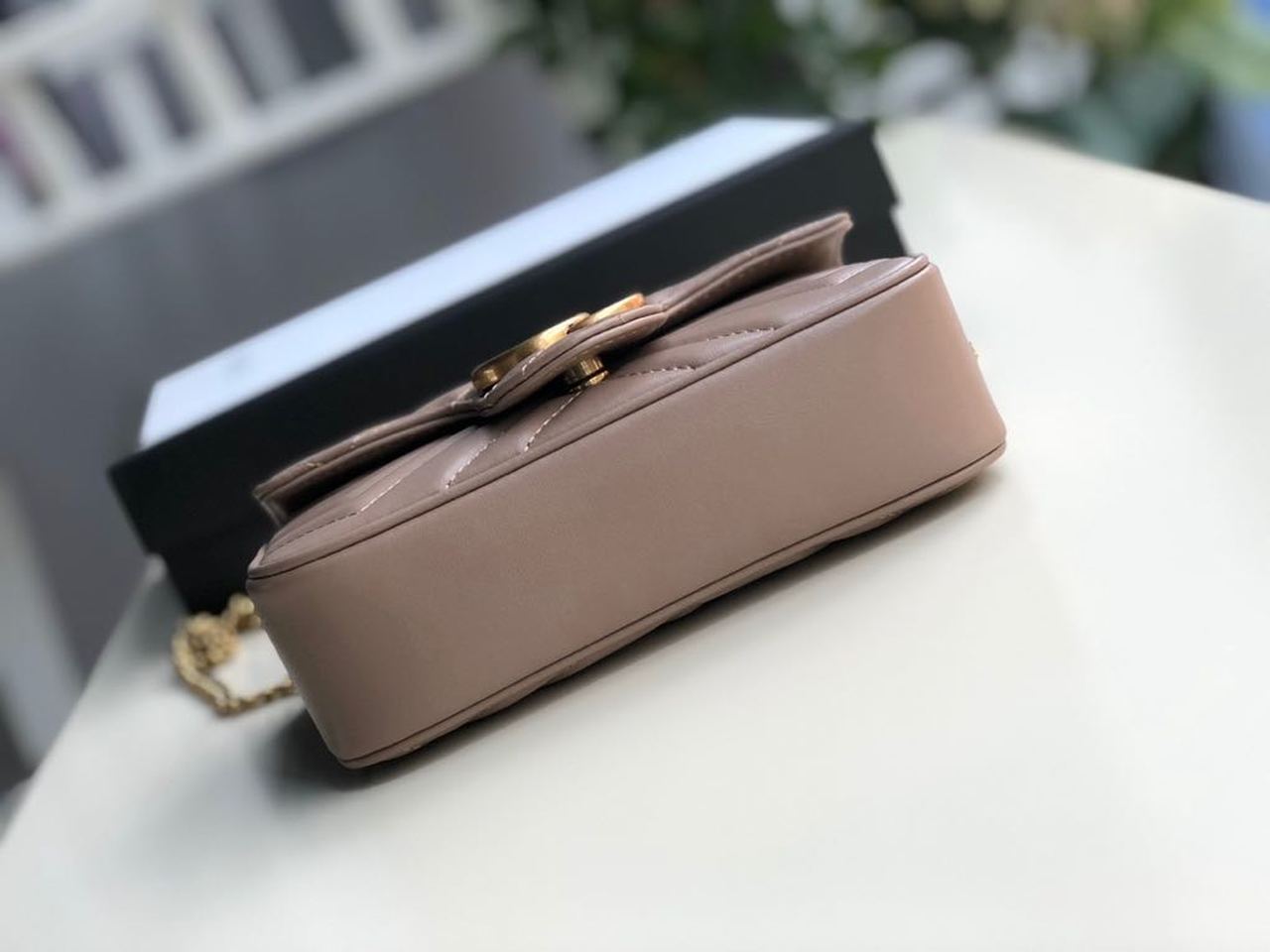 gg Marmont Matelassé Super Matelassé Beige Mini Bag