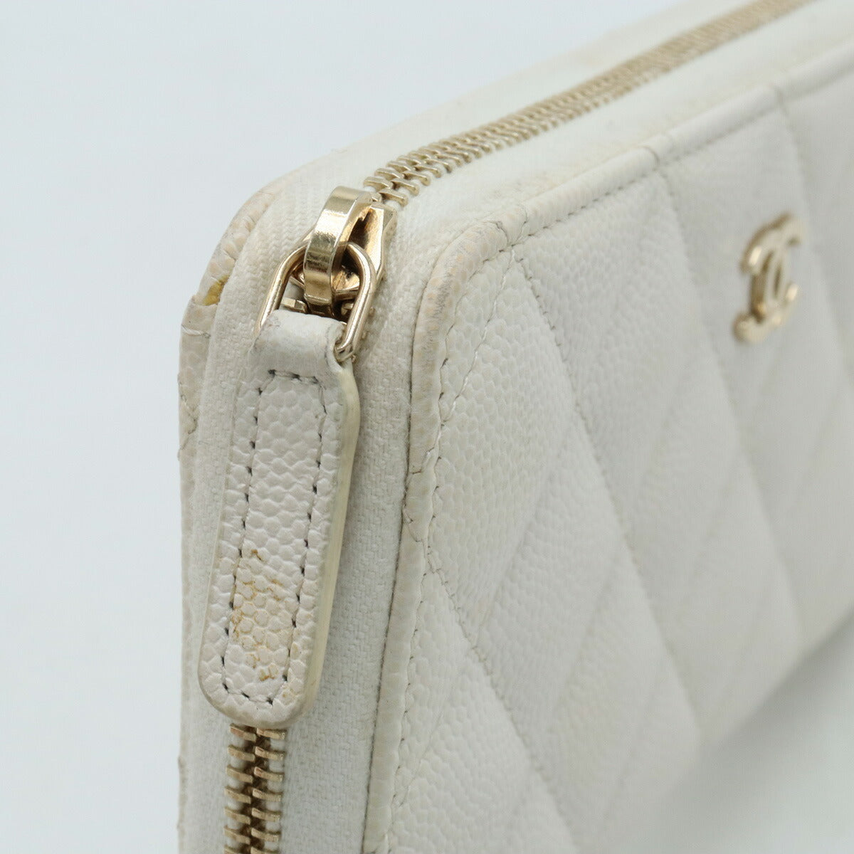 Chanel Caviar Skin Matelasse Coco Mark Small Zip Wallet AP0226