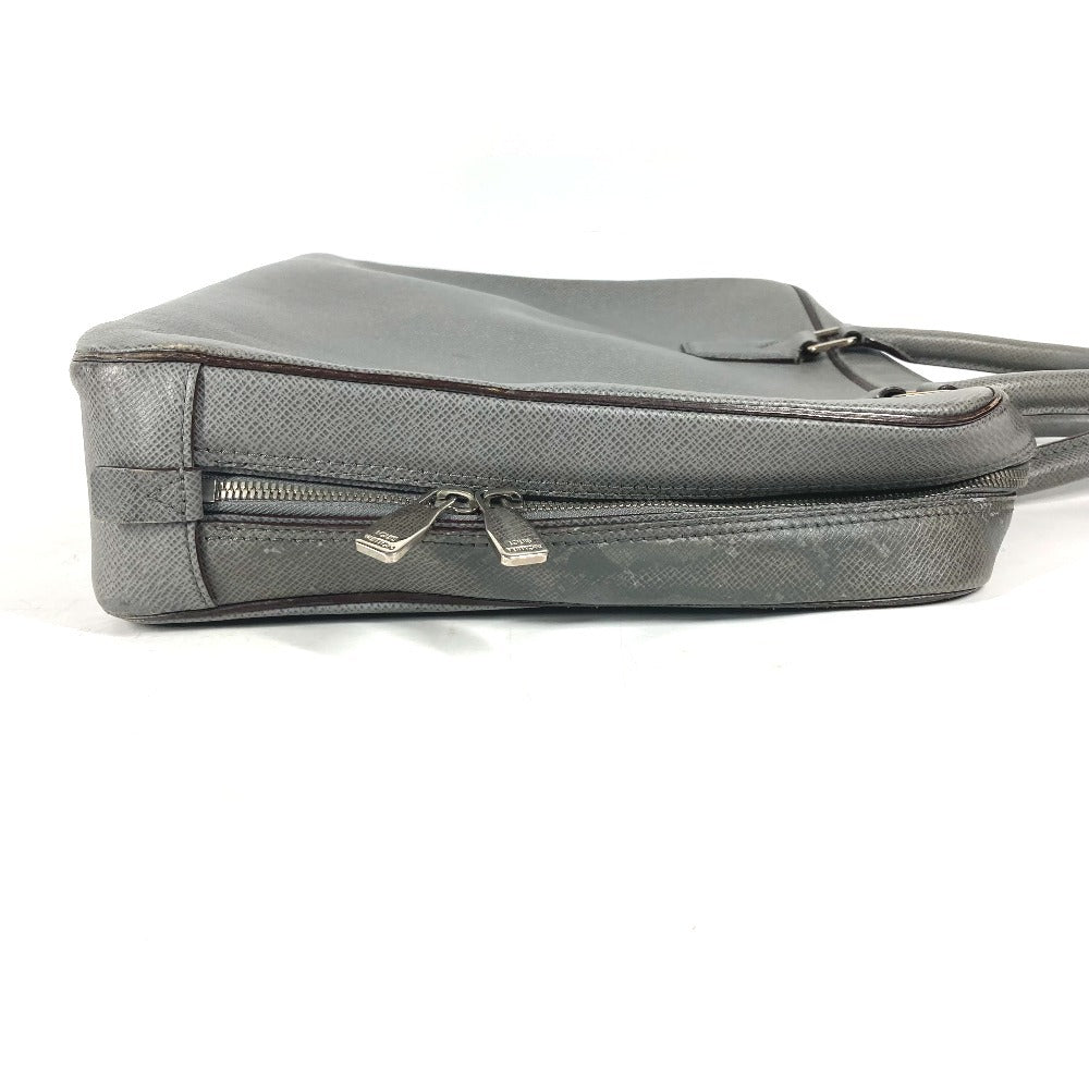 Louis Vuitton Business M32782 Taiga Neo Leather Gray Handbag