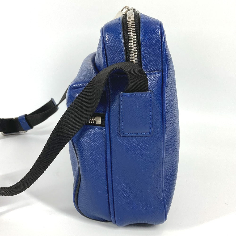 Louis Vuitton M33437 Taiga Outdoor messenger Leather Blue Crossbody Bag