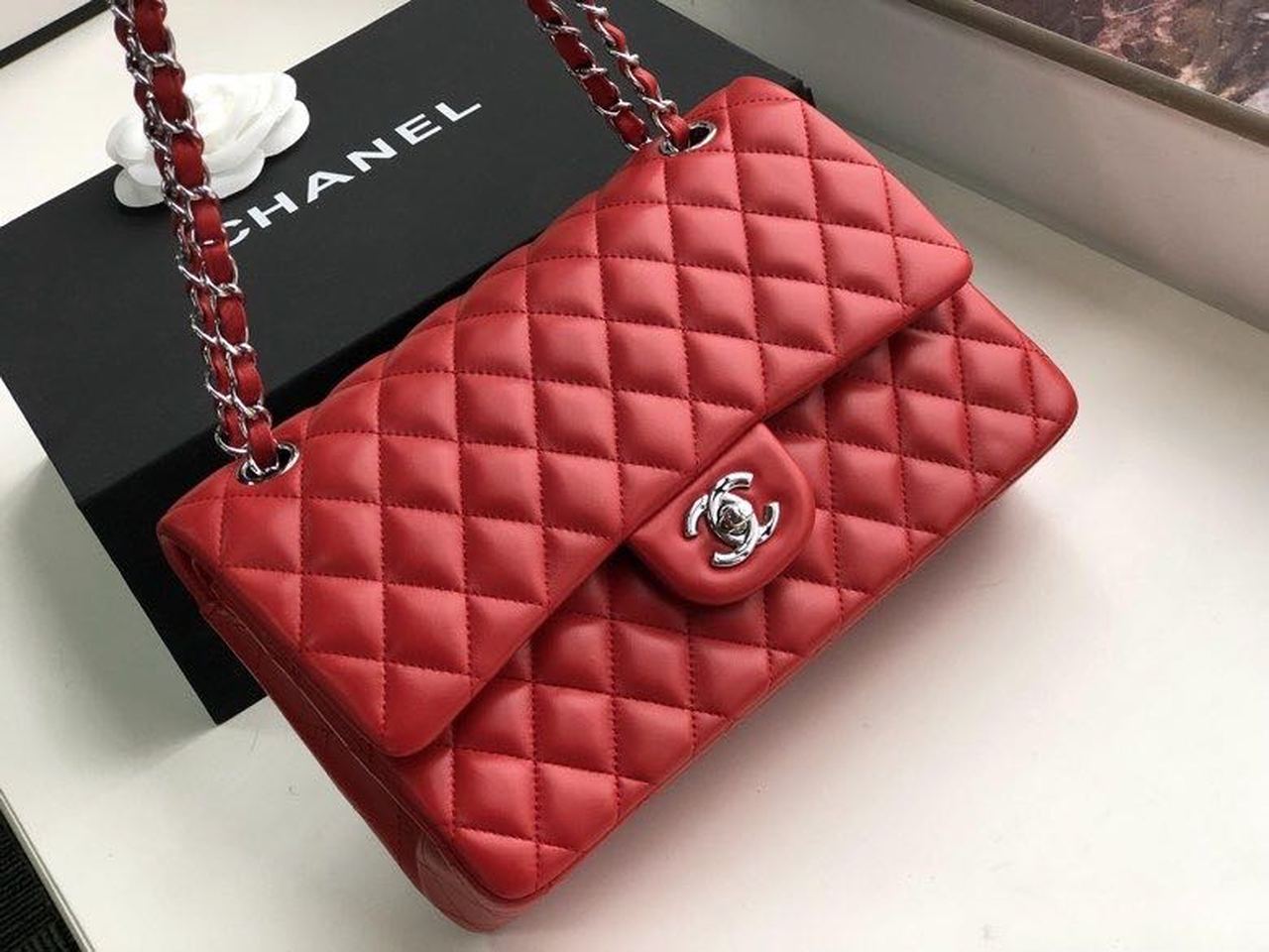 CHL Classic 9.9in 25.5cm A01112 Red Handbag