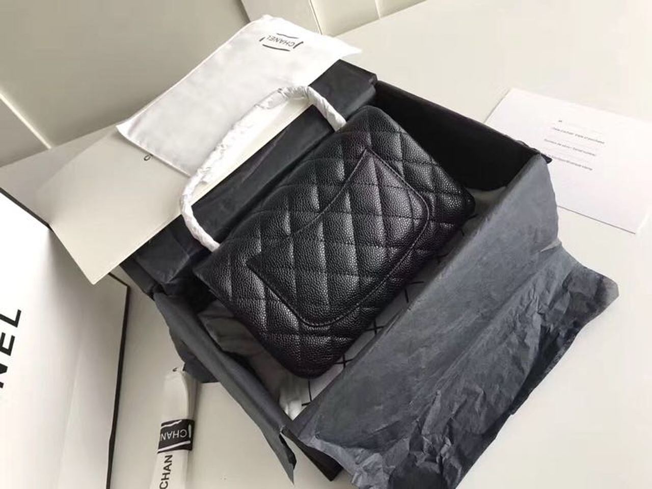 CHLSmall Classic Hardware , ’s Black Silver Crossbody Bag