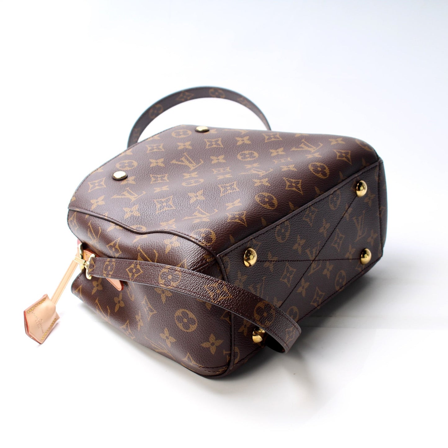 Louis Vuitton Montaigne BB Monogram Handbag