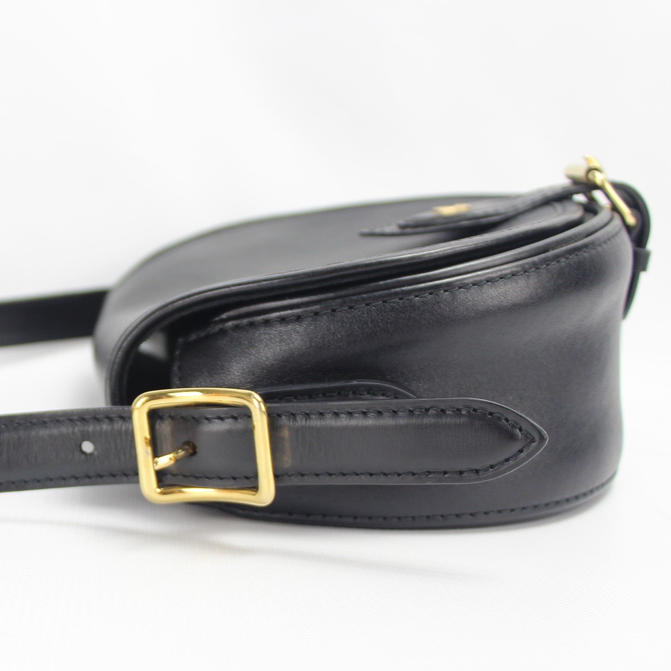 Louis Vuitton Tambourin Calf Leather Handbag