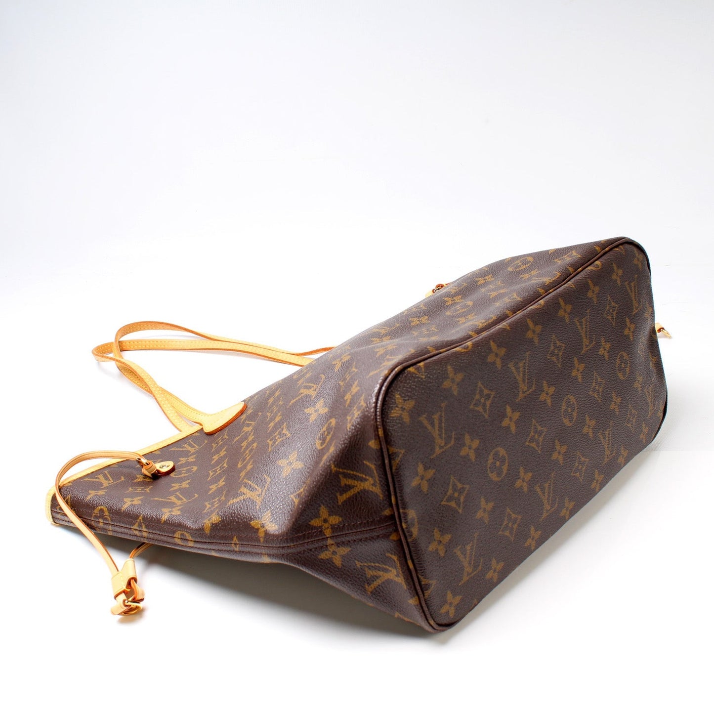 Louis Vuitton Neverfull MM Monogram Tote Bag Monogram 69