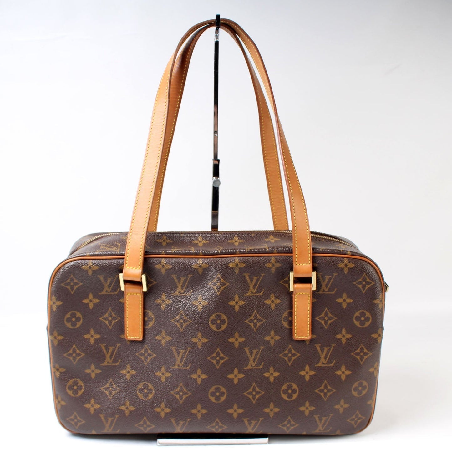 Louis Vuitton Cite GM Monogram Handbag