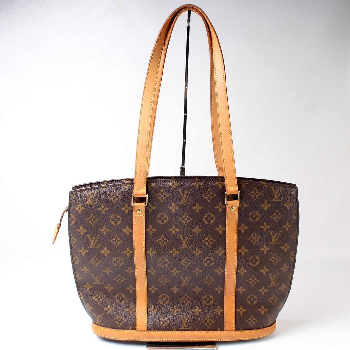 Louis Vuitton Babylone Monogram Handbag Monogram 22
