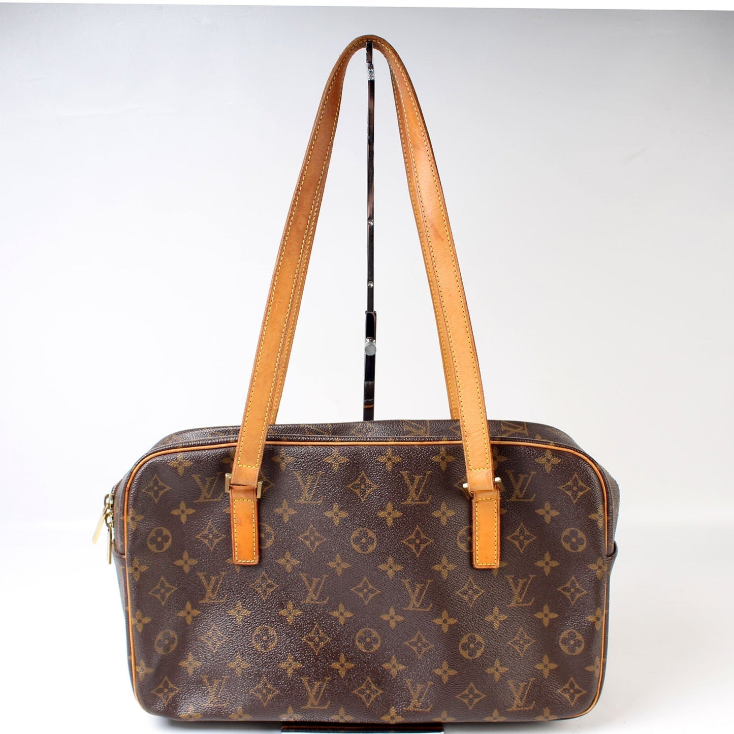Louis Vuitton Cite GM Monogram Handbag Monogram 2