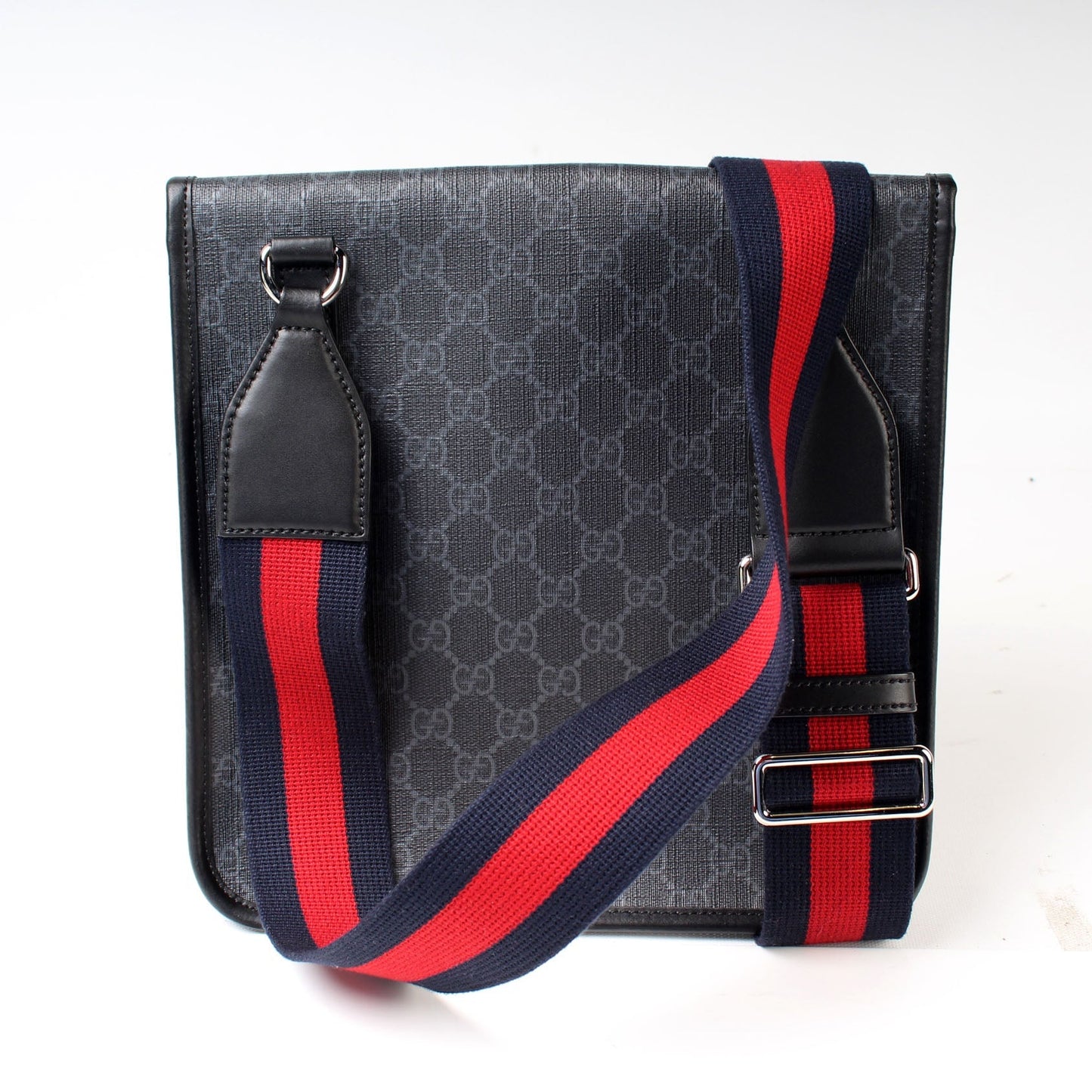 Gucci GG Supreme Messenger Travel Bag 4