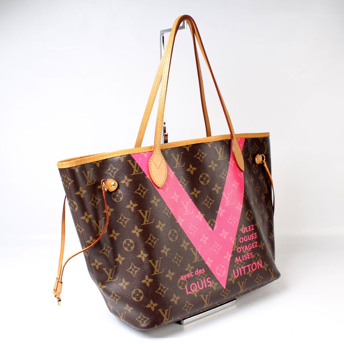 Louis Vuitton Neverfull MM V Tote Bag V D76B1Be8
