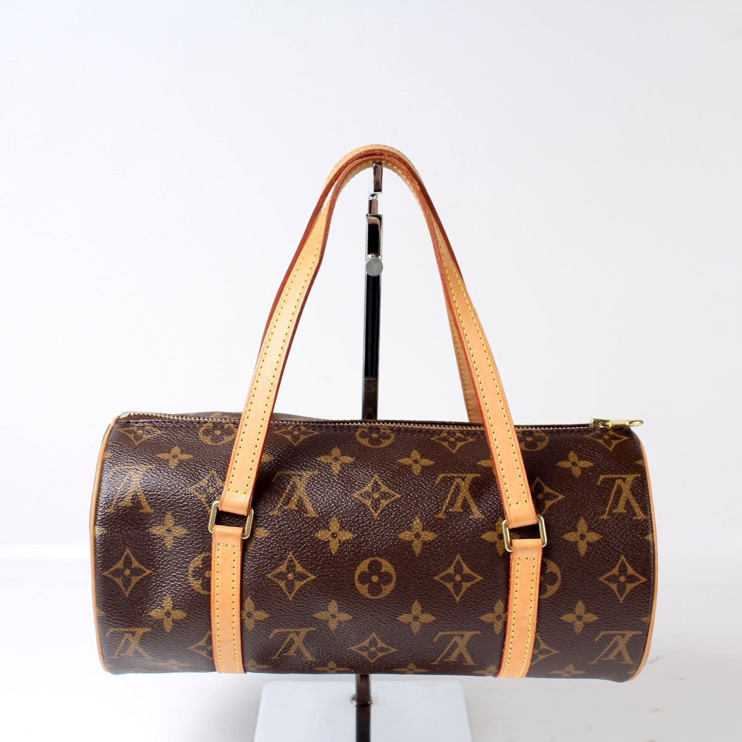 Louis Vuitton Papillon 26 10.5 Monogram Handbag