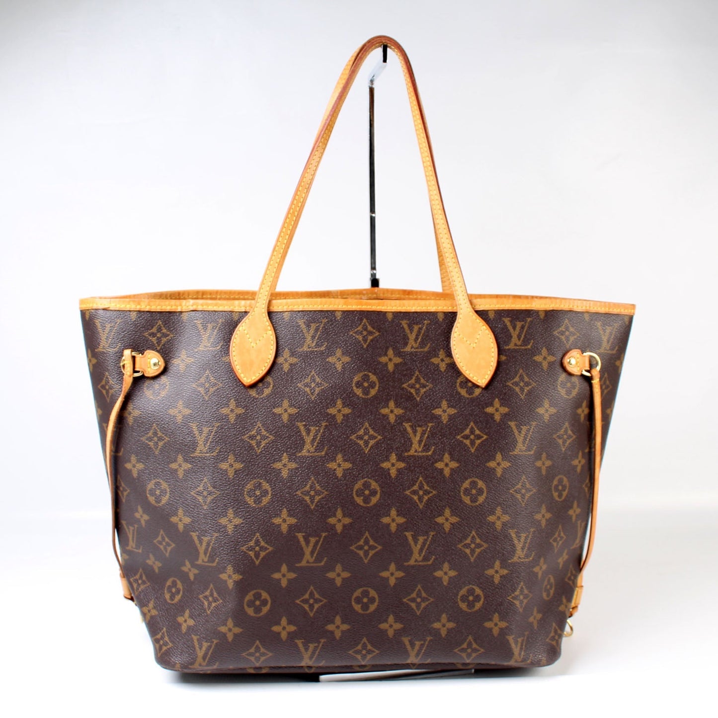 Louis Vuitton Neverfull MM Monogram Tote Bag Monogram 109