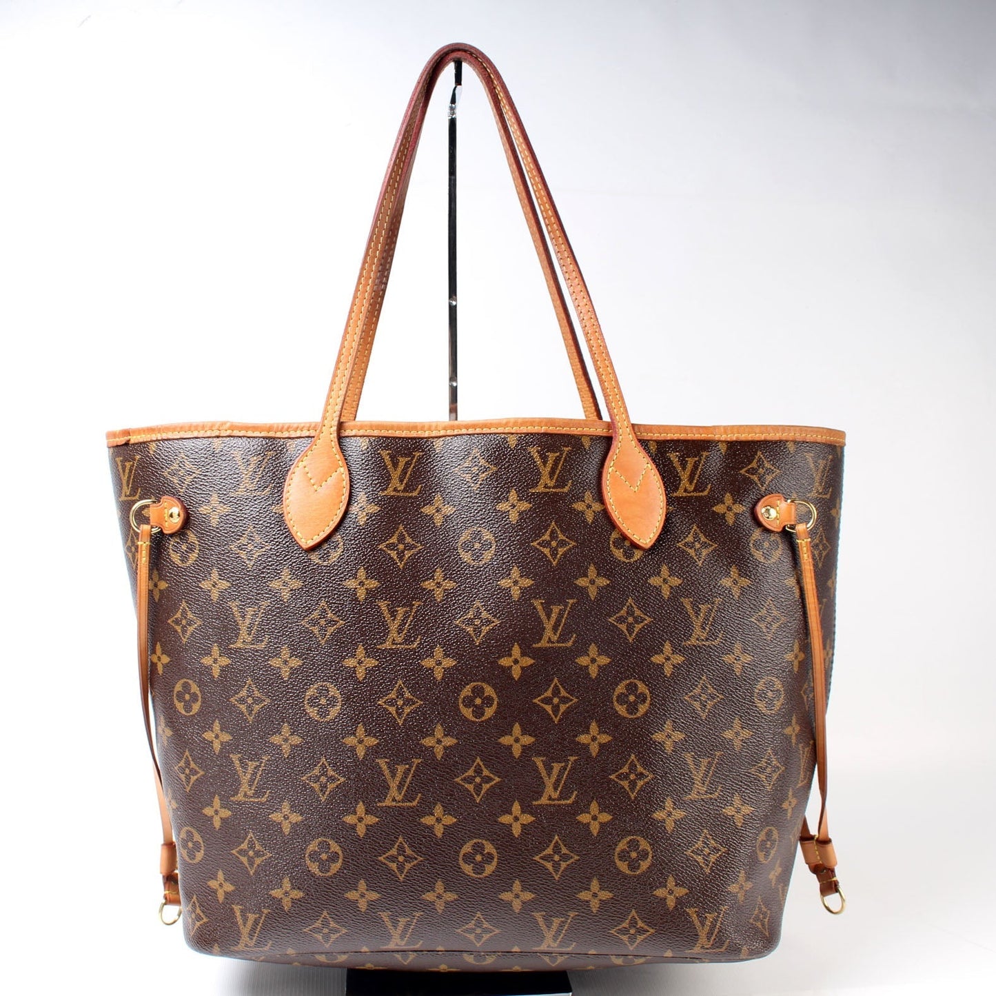Louis Vuitton Neverfull MM Monogram Tote Bag Monogram 113