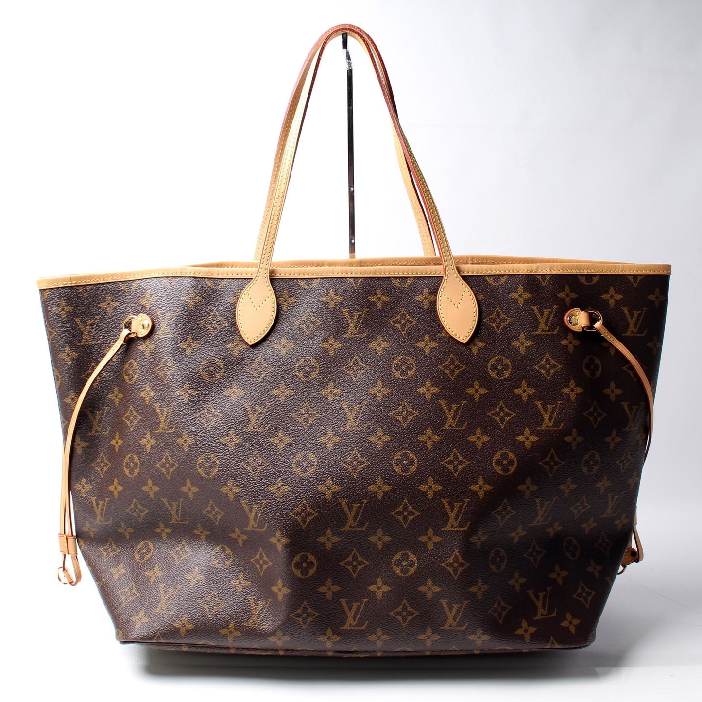 Louis Vuitton Neverfull GM Monogram Tote Bag Monogram 37