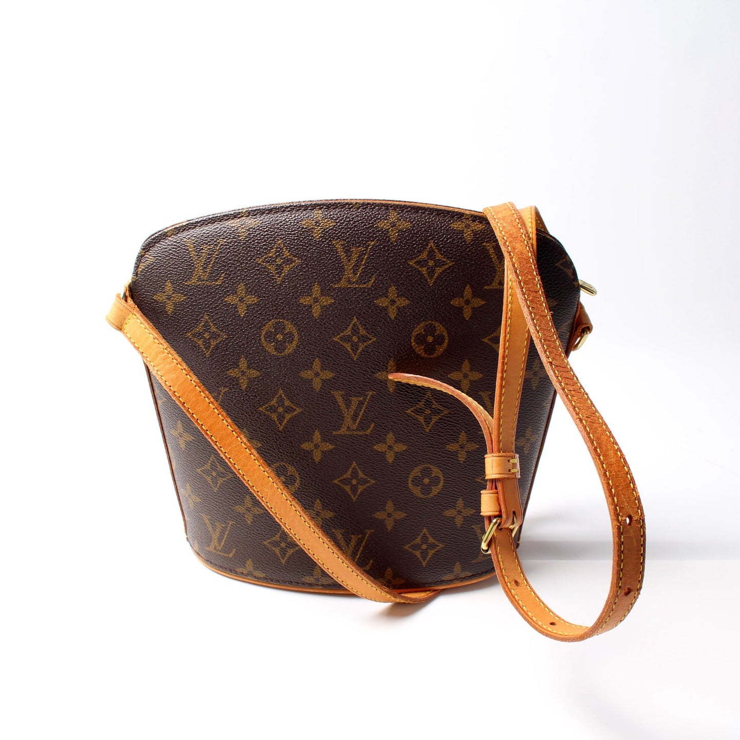 Louis Vuitton Drouot Monogram Handbag Monogram 28