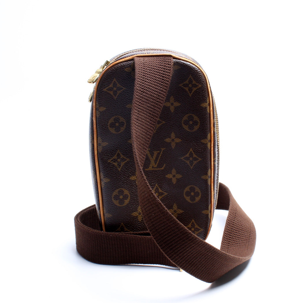 Louis Vuitton Pochette Gange Monogram Clutch Bag Monogram 4