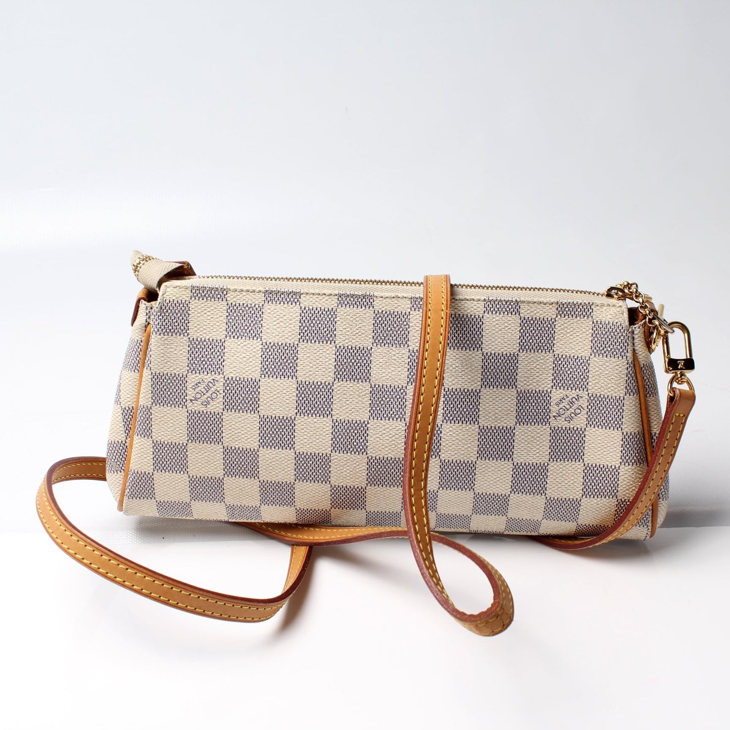 Louis Vuitton Eva Azur Damier Clutch Bag Azur 5