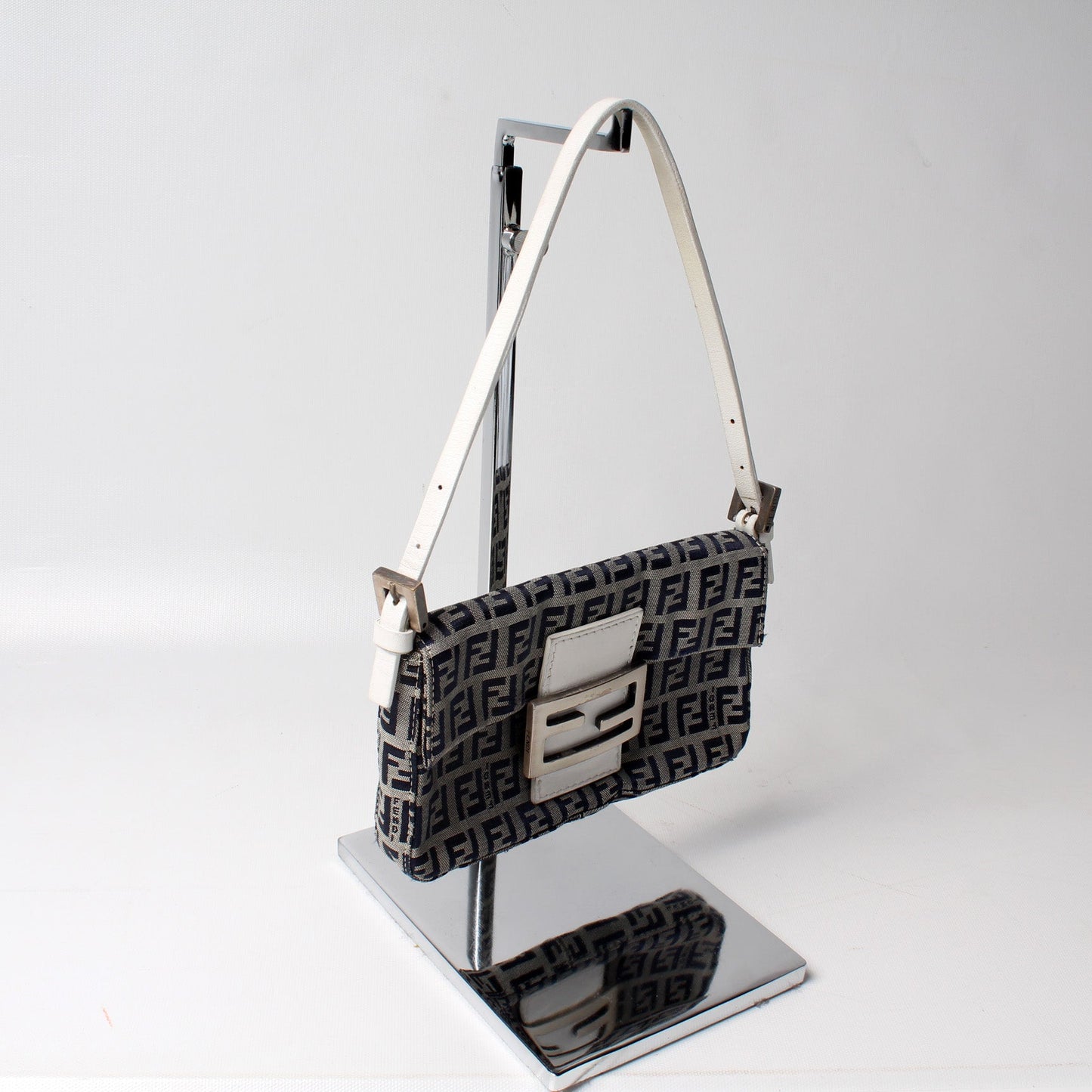 Fendi 8Bk005 Mammauette Bag Mini Travel Bag