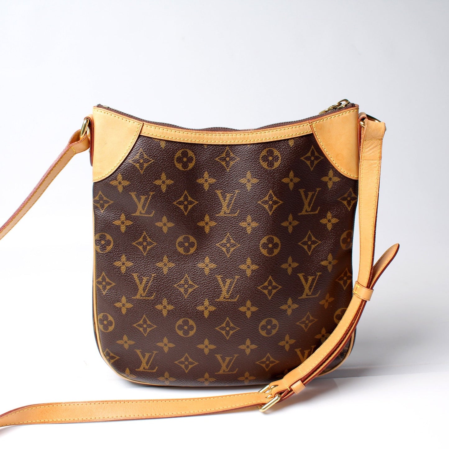 Louis Vuitton Odeon PM Monogram Handbag 29