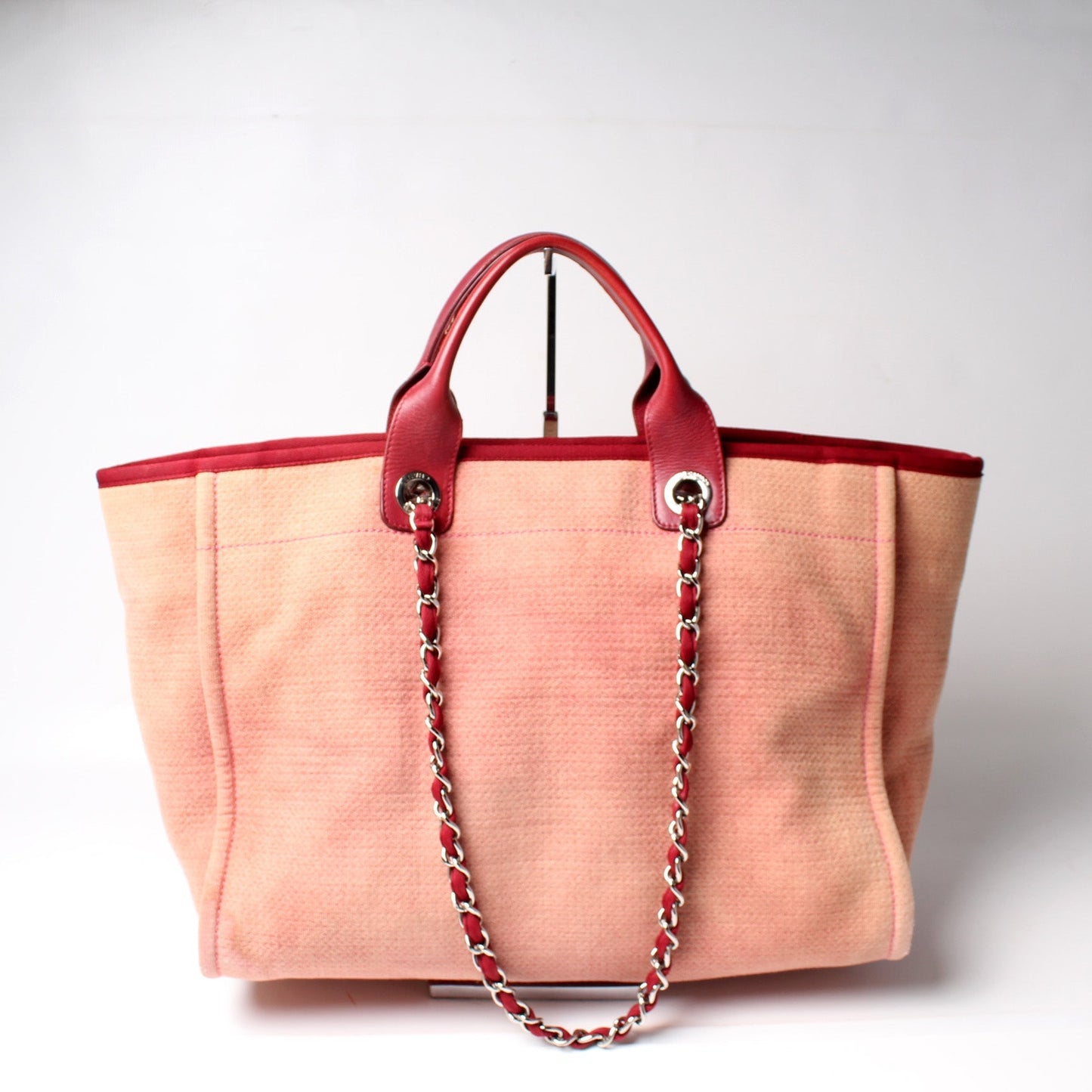 Chanel Deauville 16M Tote Bag