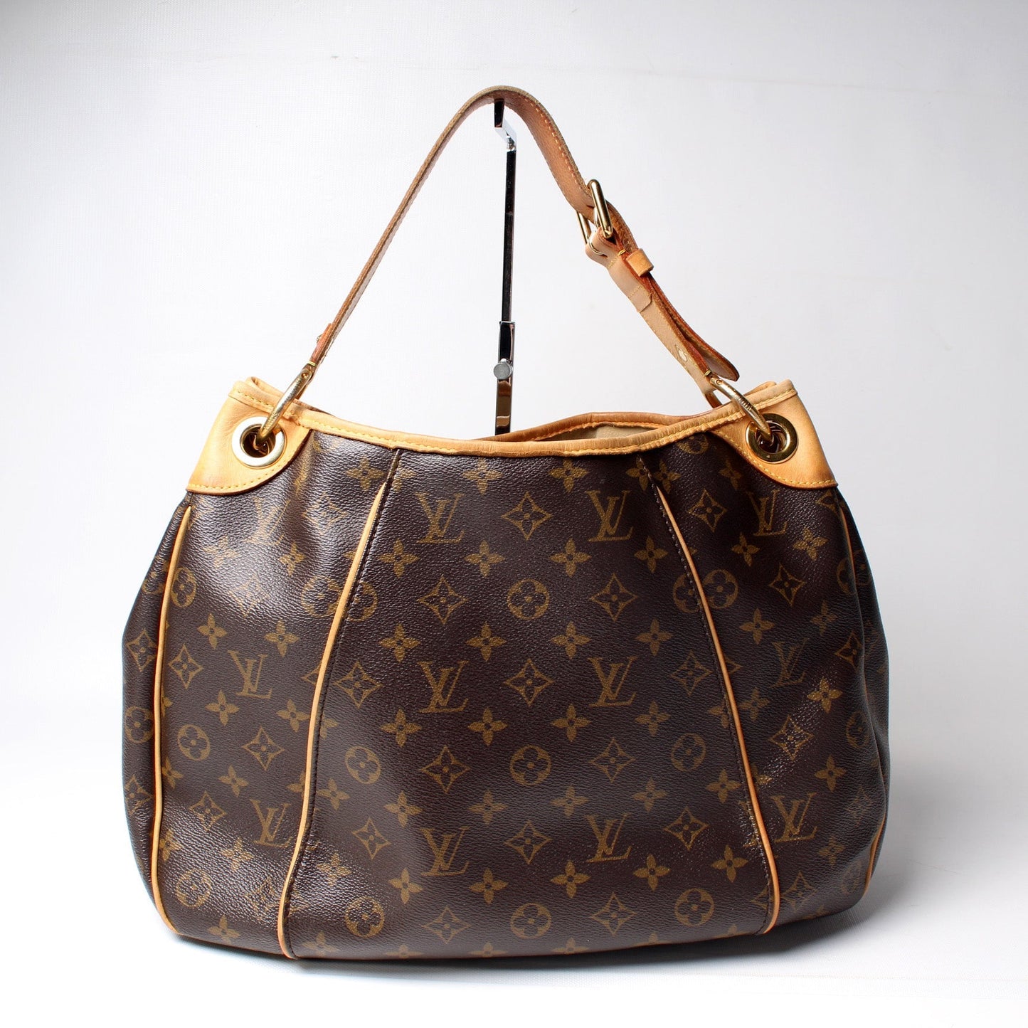 Louis Vuitton Galliera PM Monogram Handbag Monogram 3
