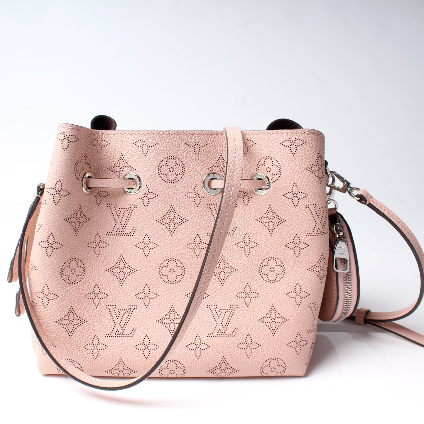 Louis Vuitton Bella Mahina Handbag