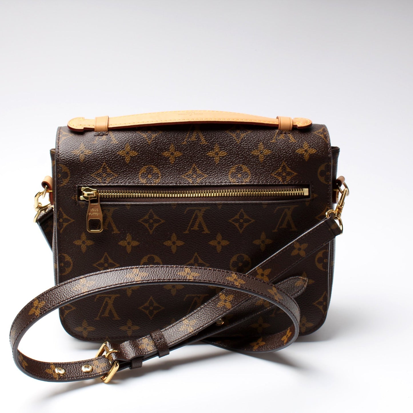 Louis Vuitton Pochette Metis Monogram Clutch Bag Monogram 1