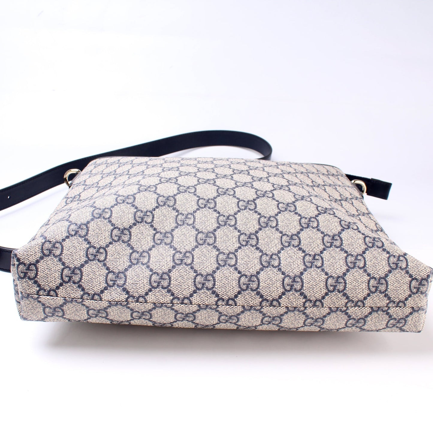 Gucci GG Supreme Crossbody Bag Crossbody 6