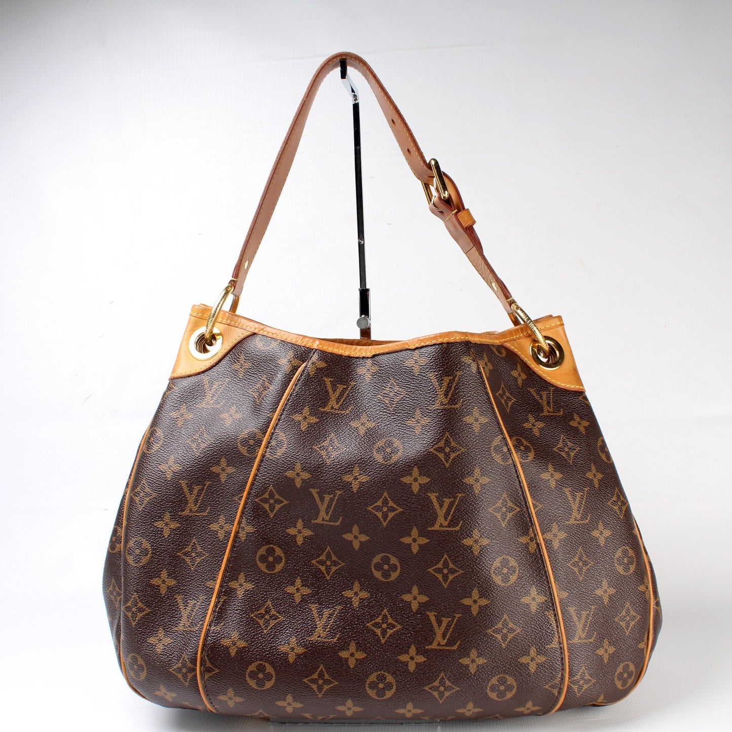 Louis Vuitton Galliera PM Monogram Handbag Monogram 19