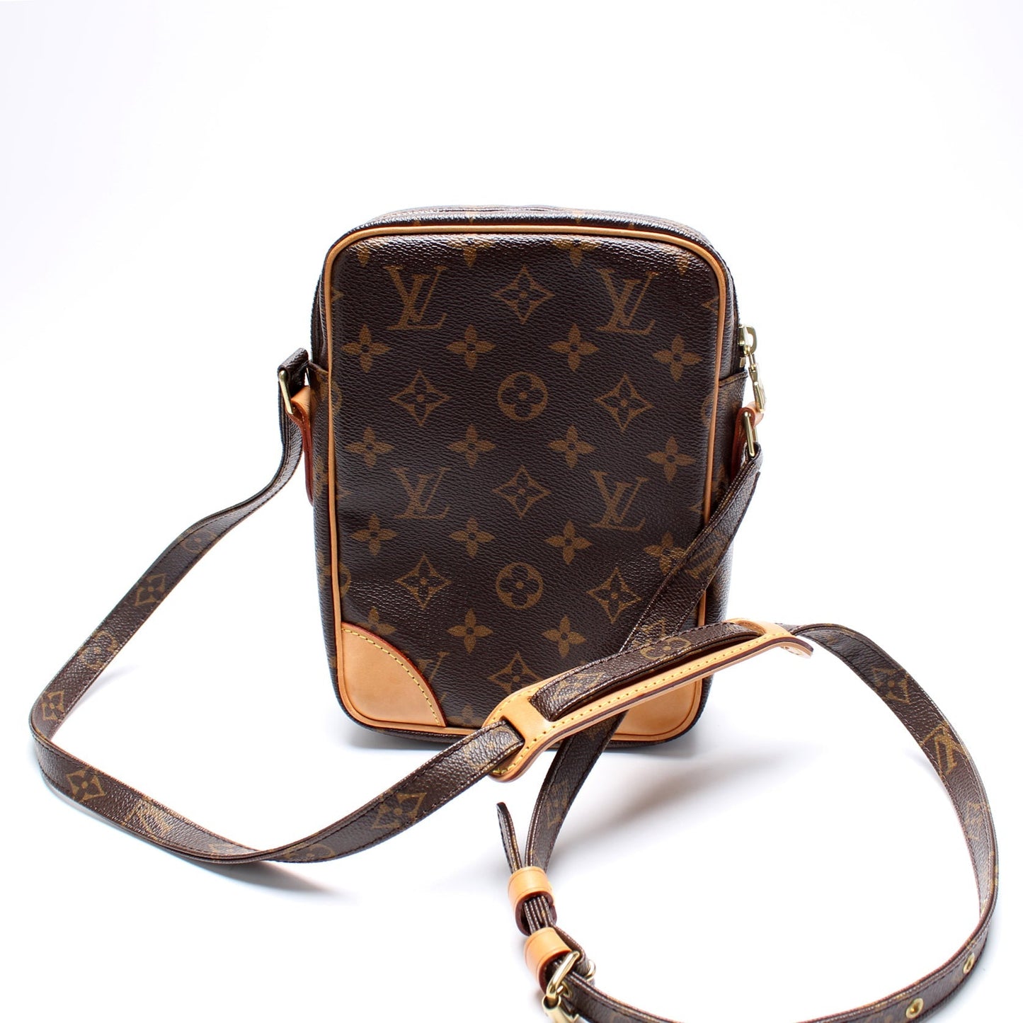 Louis Vuitton Danube Monogram Handbag Monogram 25