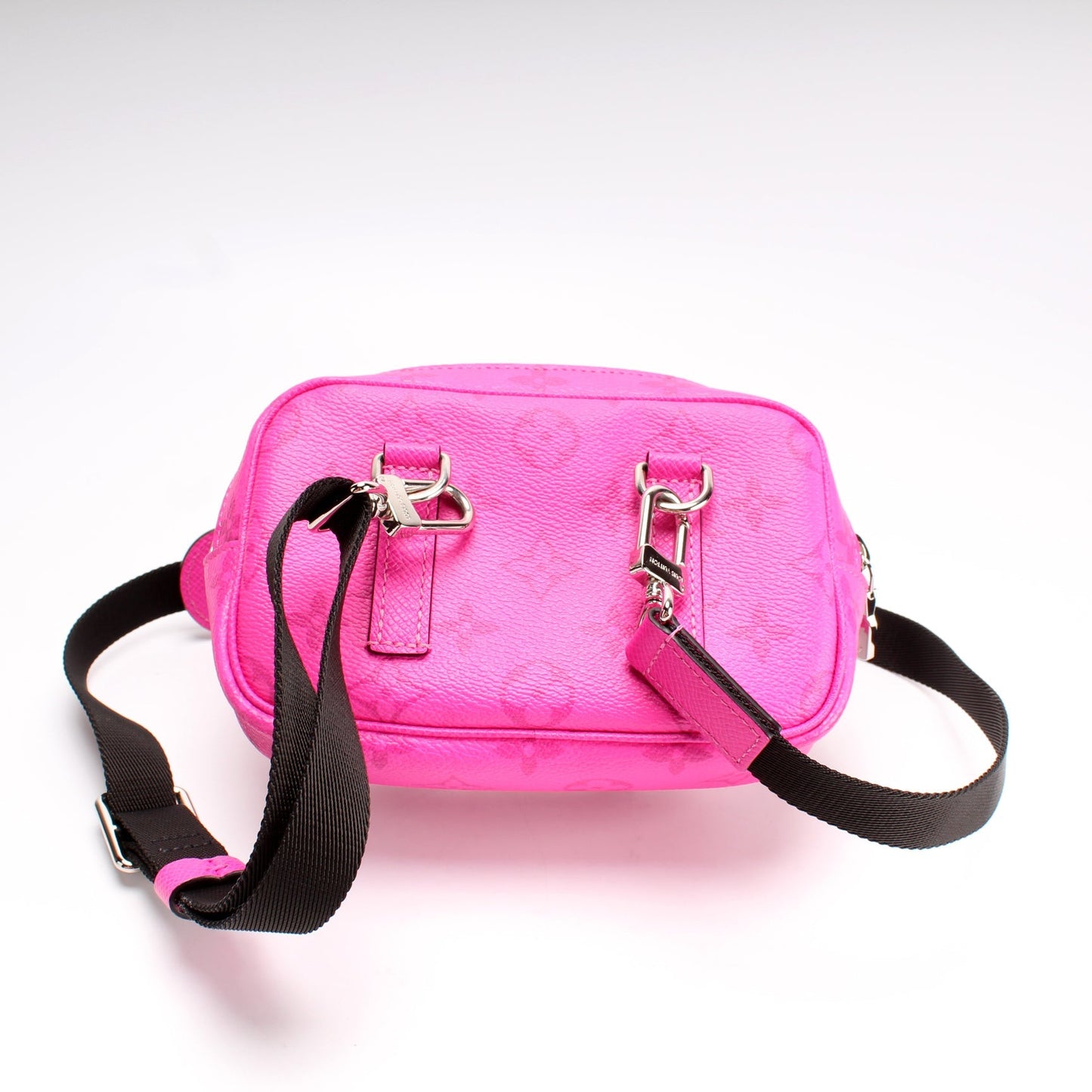 Louis Vuitton Outdoor Taigarama Monogram Handbag