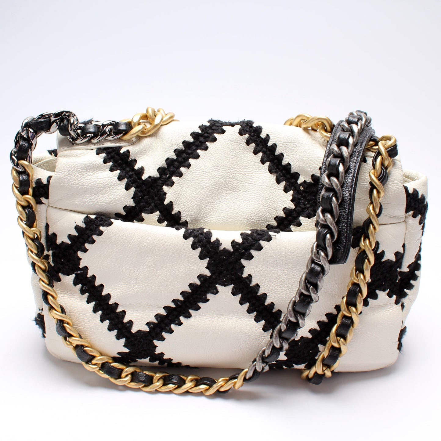 Chanel Quilted Goatskin 19 Flap 30M Small Handbag