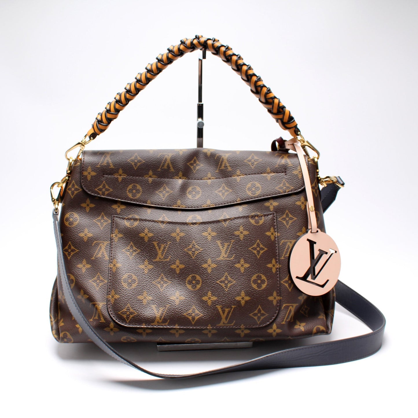 Louis Vuitton Beaubourg MM Monogram Handbag