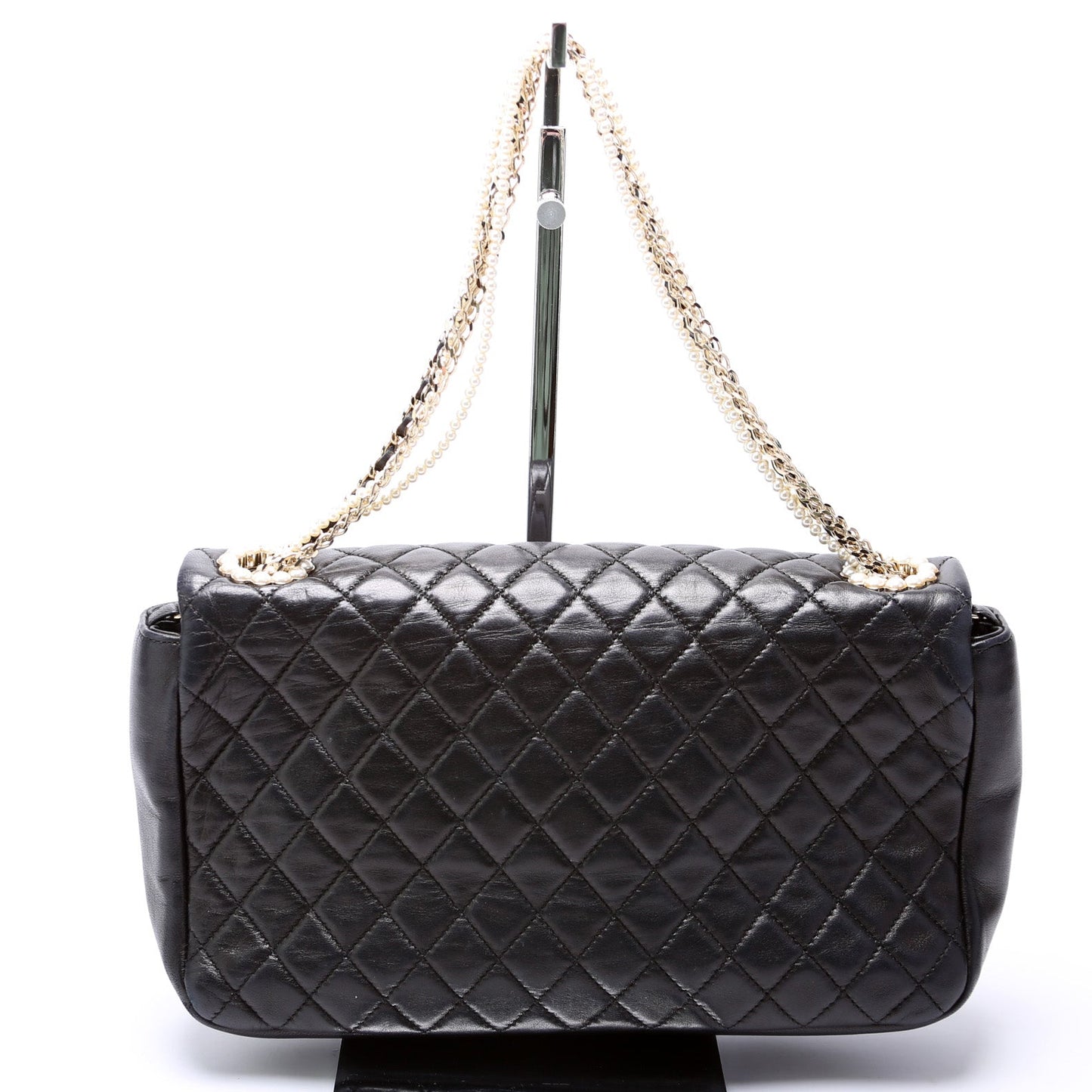 Chanel Westminster Pearl Quilted Lambskin Flap 12M Handbag