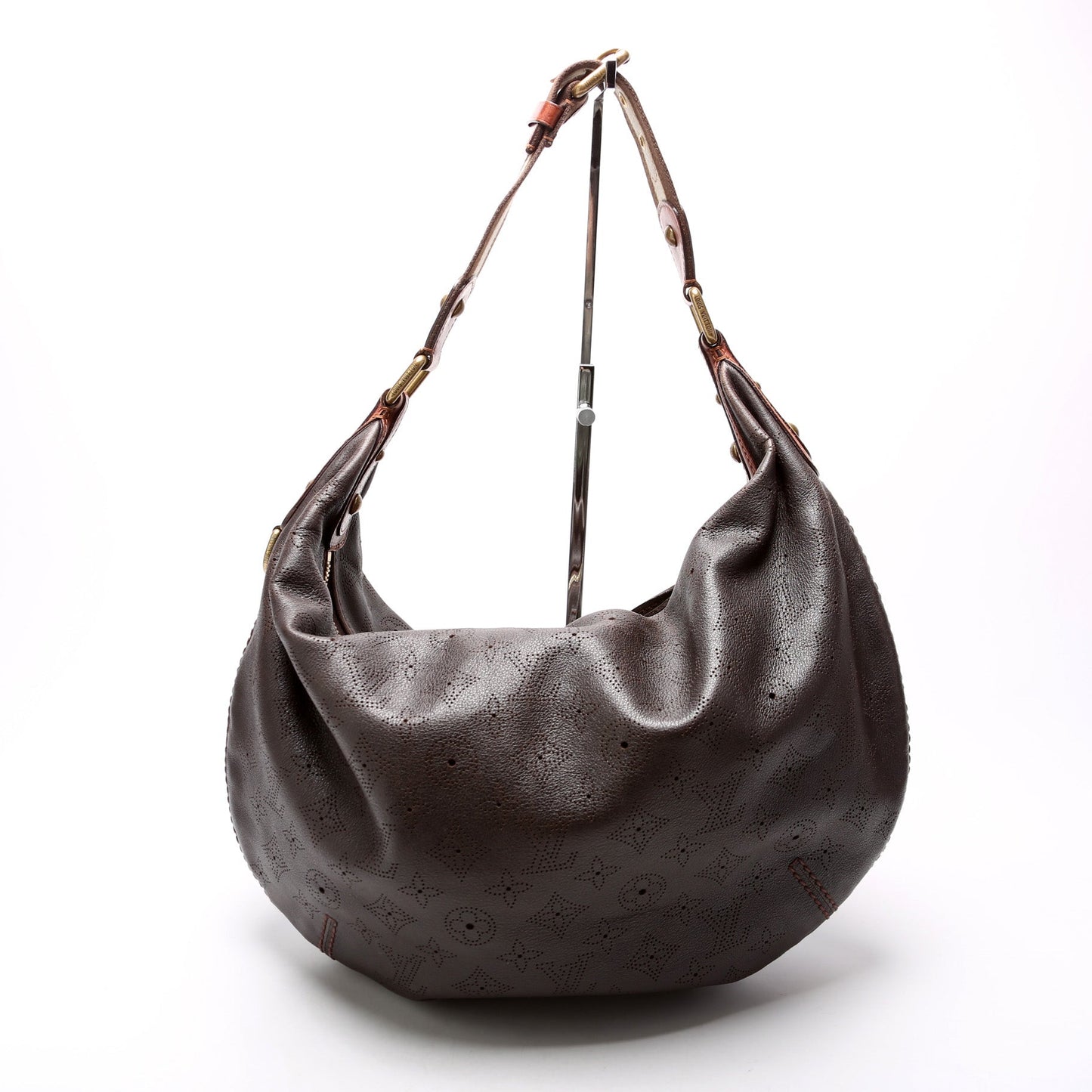 Louis Vuitton Onatah GM Mahina Handbag