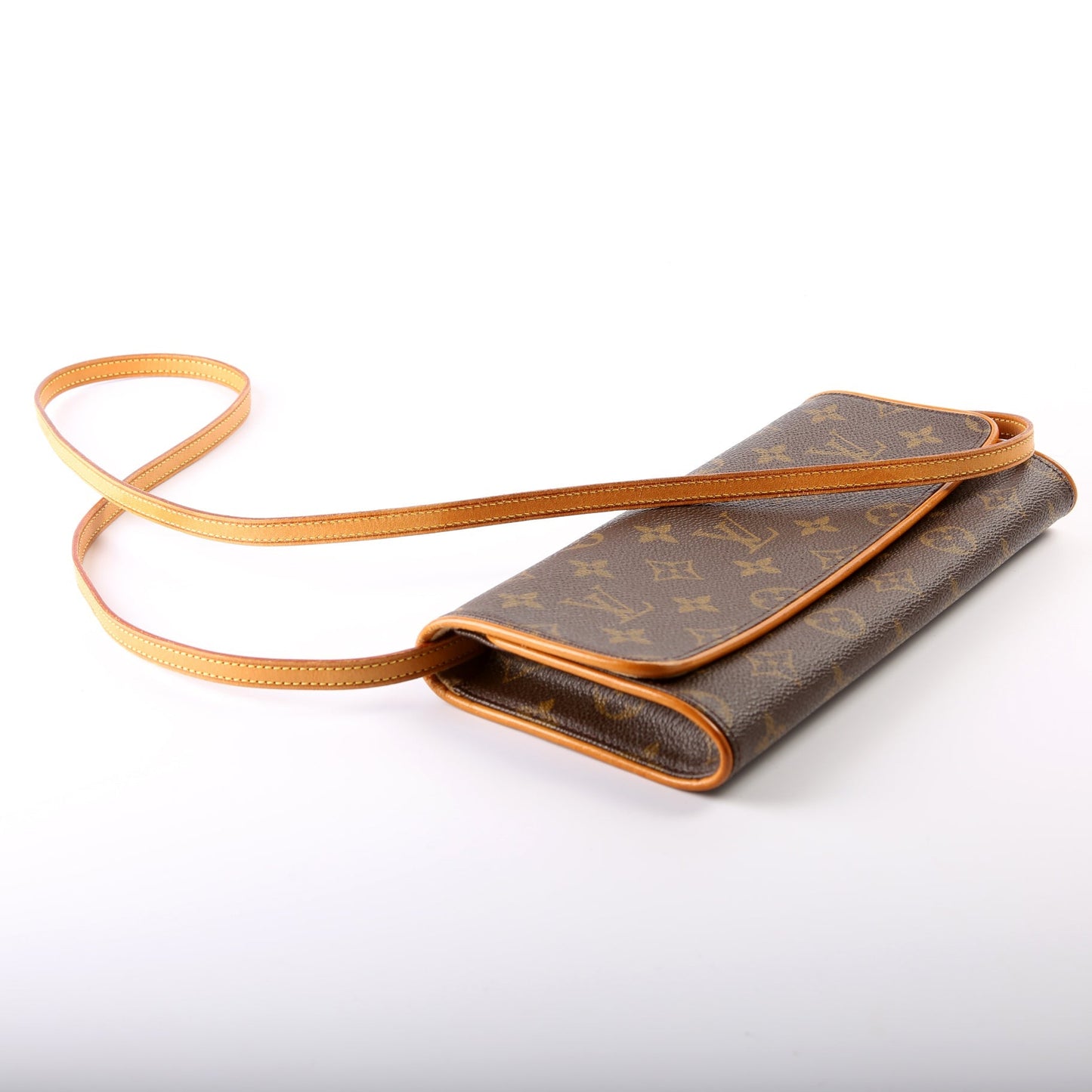 Louis Vuitton Pochette Twin GM Monogram Clutch Bag Monogram 23