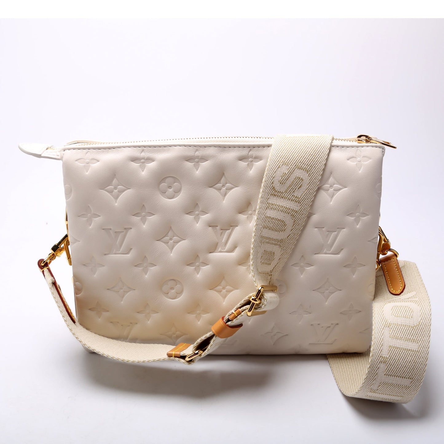Louis Vuitton Coussin PM Lambskin Handbag Lambskin 7