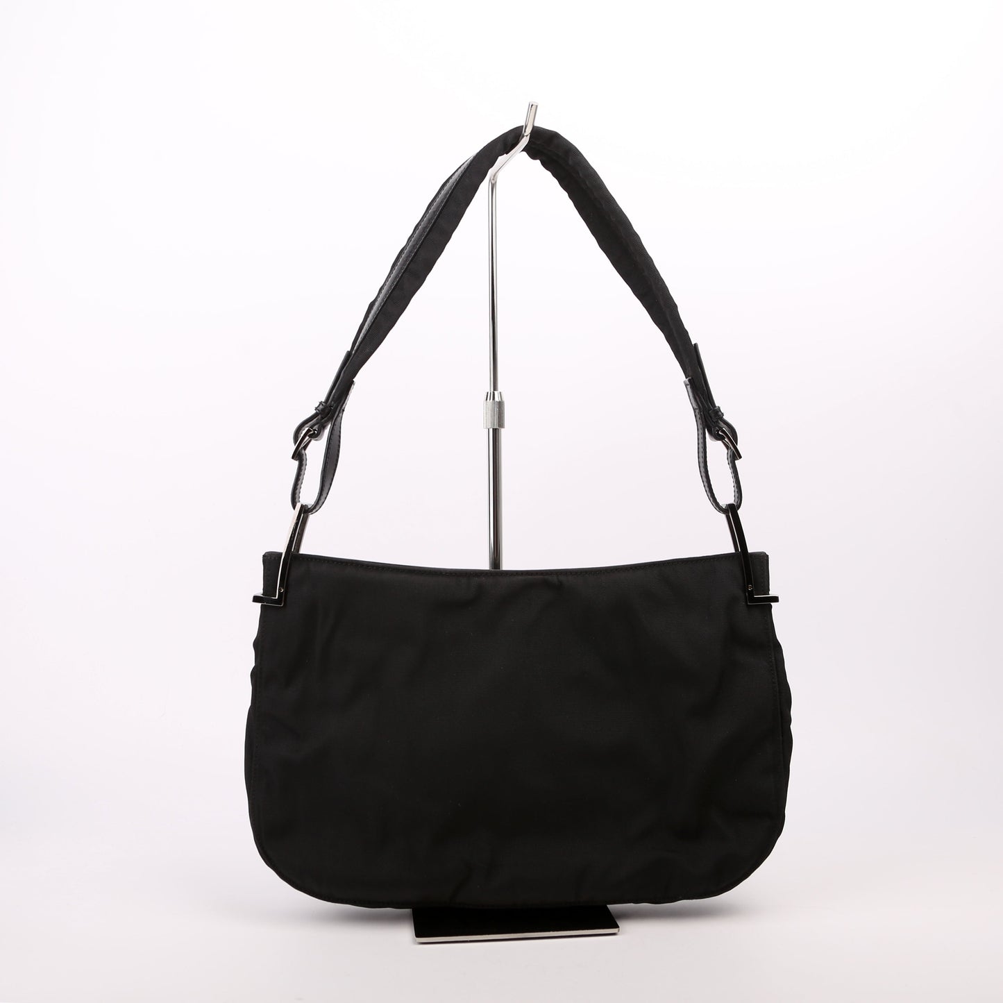 Gucci 001 Nylon Black Small Shoulder Bag