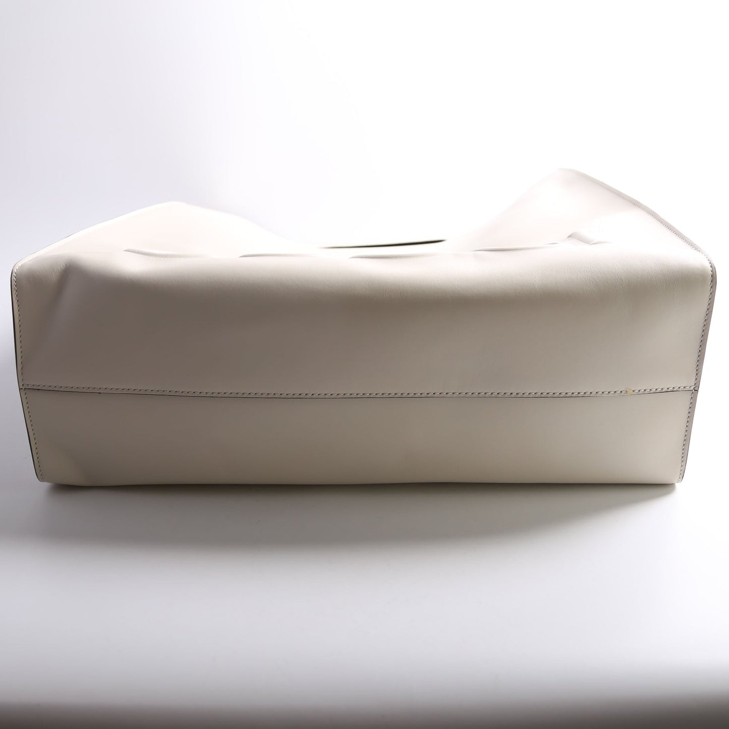 Gucci GG Embossed fication XL Tote Bag