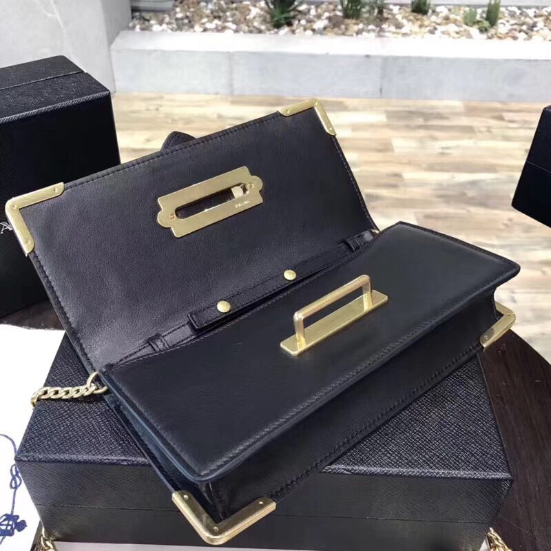 Prada Cahier Clutch In Calf Leather Saffiano Clutch Bag