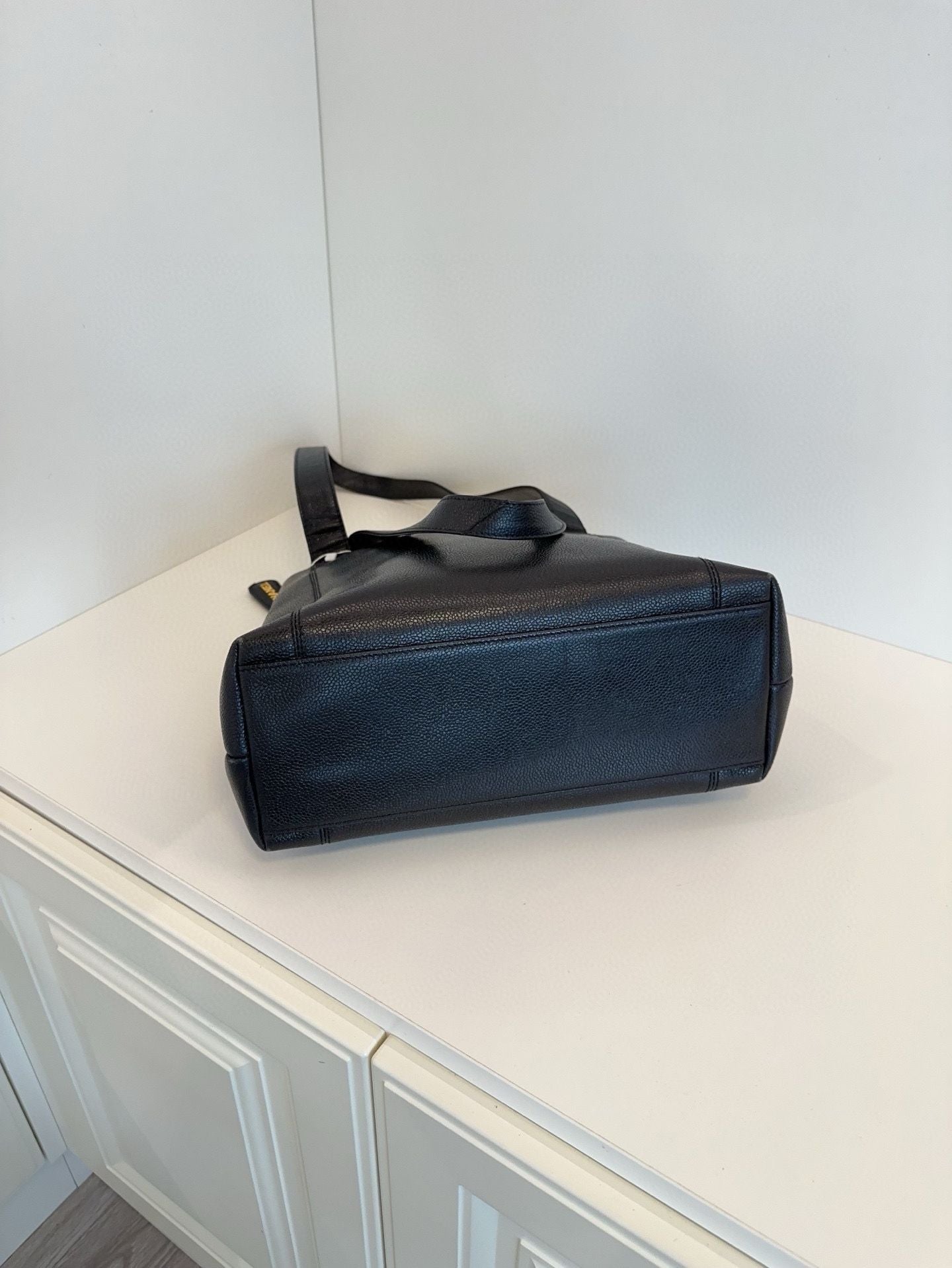 Chanel bag black Caviar leather **cm