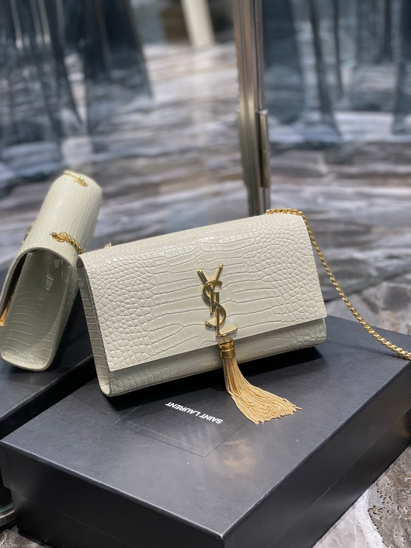YSL Saint Laurent YSL Top Quality Kata Metop Qualityum Bag White Chain Travel Bag