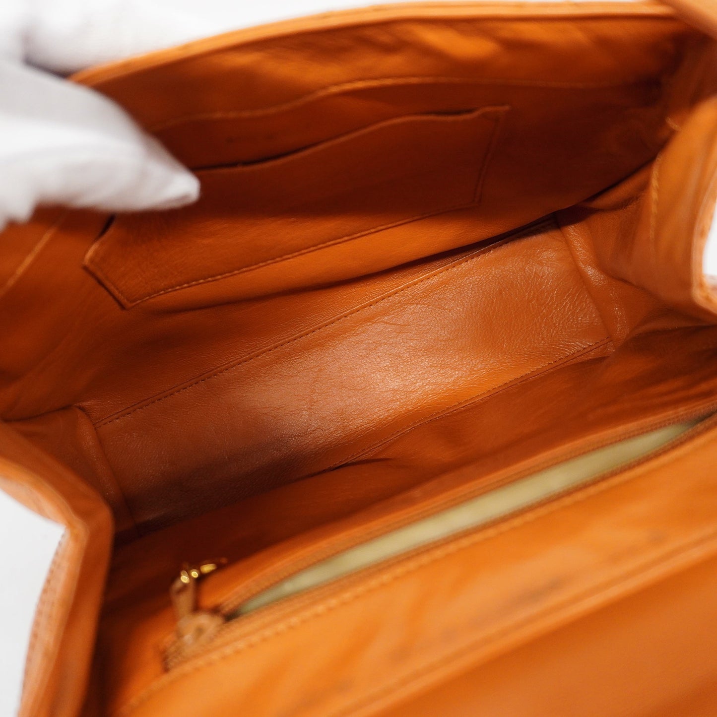 CHANELAuth Matelasse Women's Leather Handbag Orange